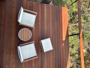 Western Red Cedar grades comparison table heartwood and knot content
